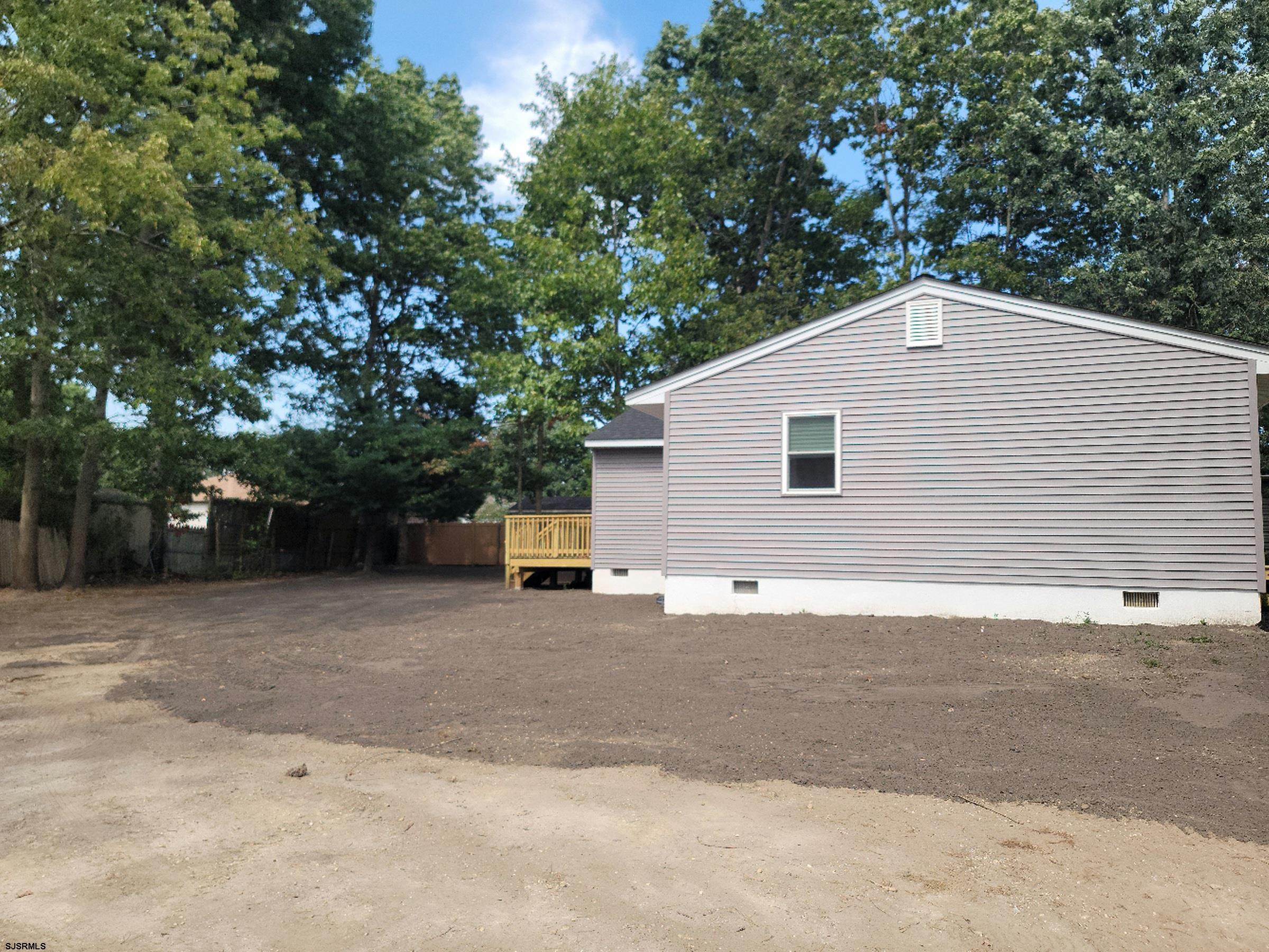 213 Sycamore Ave Ave
