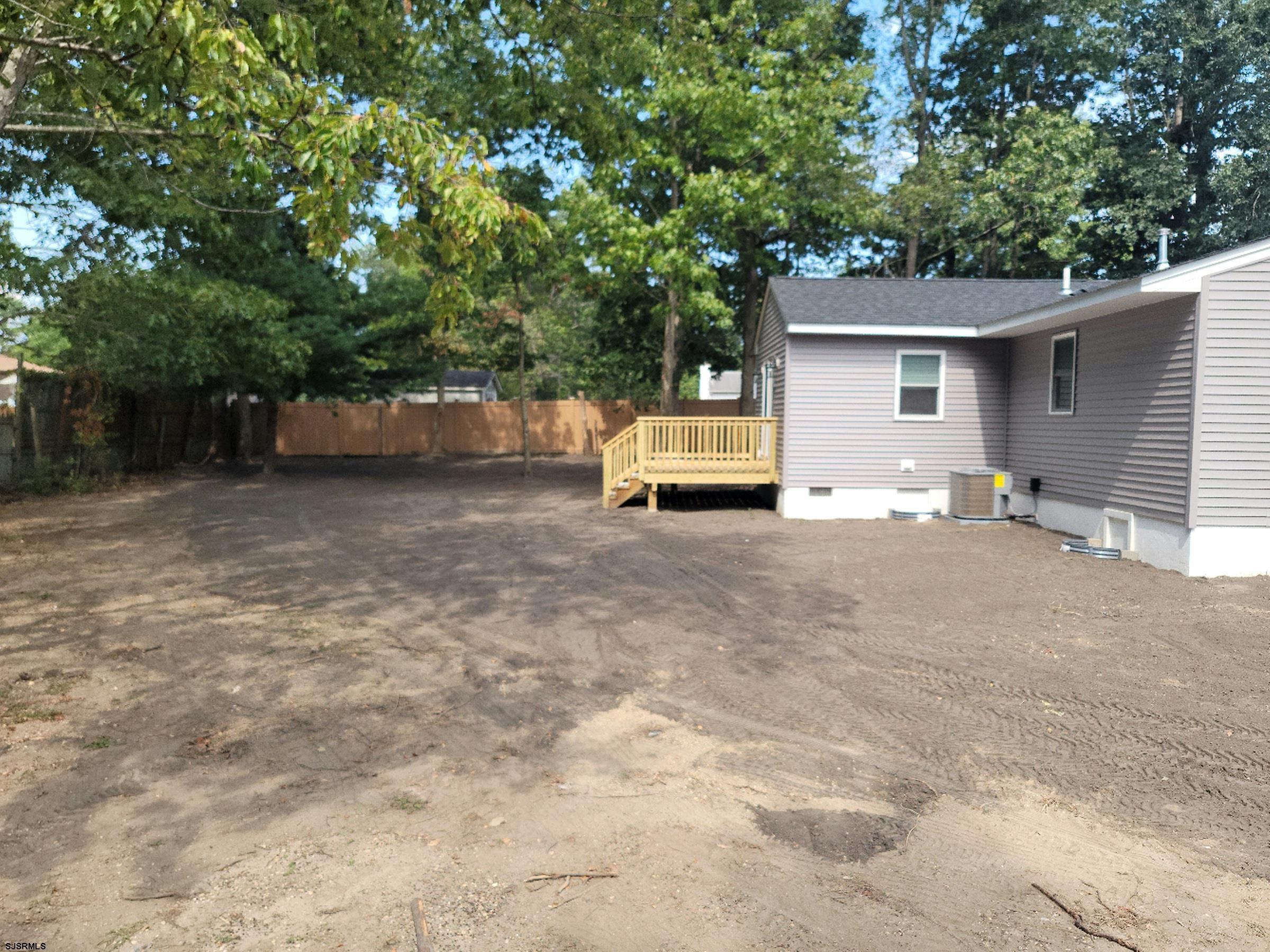 213 Sycamore Ave Ave