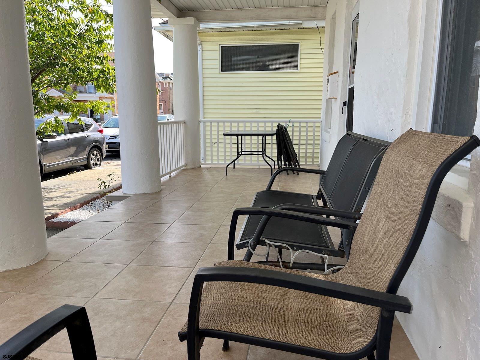 54 N Annapolis Ave