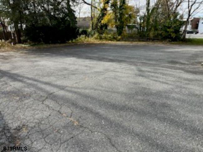 9 E East Black Horse Pike
