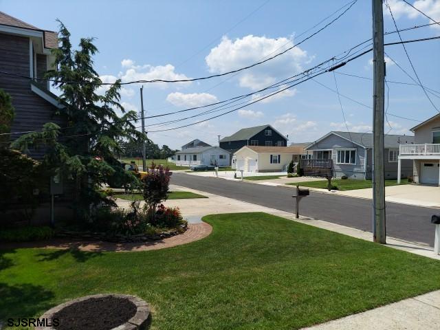 6 Hutchison Pl