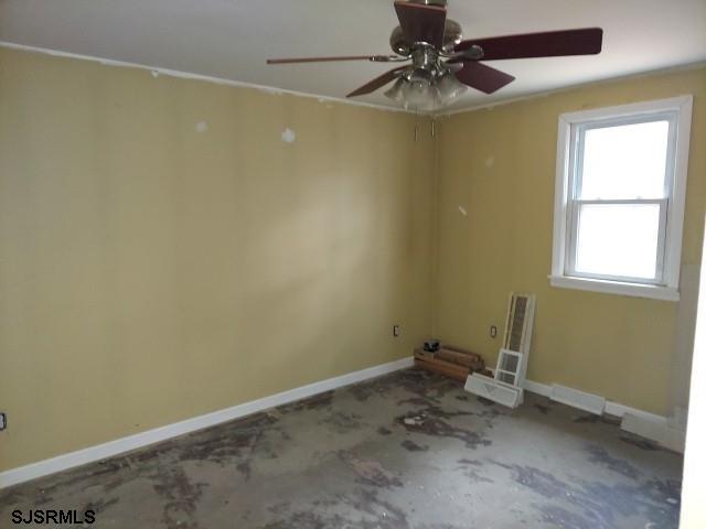 219 Oakbourn Ave