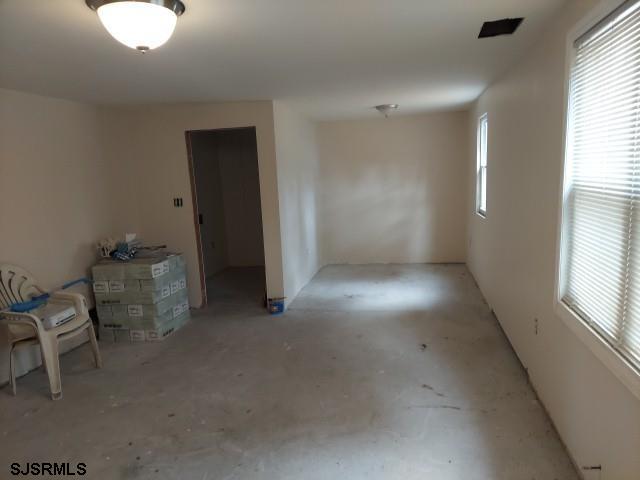219 Oakbourn Ave