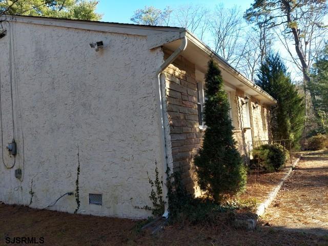 219 Oakbourn Ave