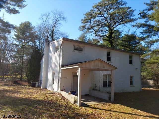 219 Oakbourn Ave