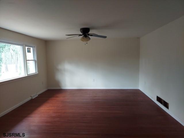 219 Oakbourn Ave