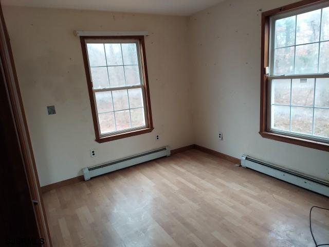 3040 Fernwood Ave
