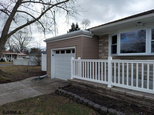 703 Debora Ave