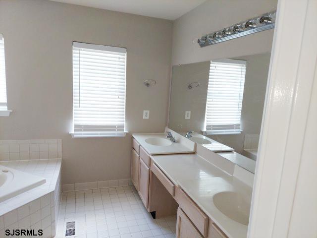 26 Glendale Cir