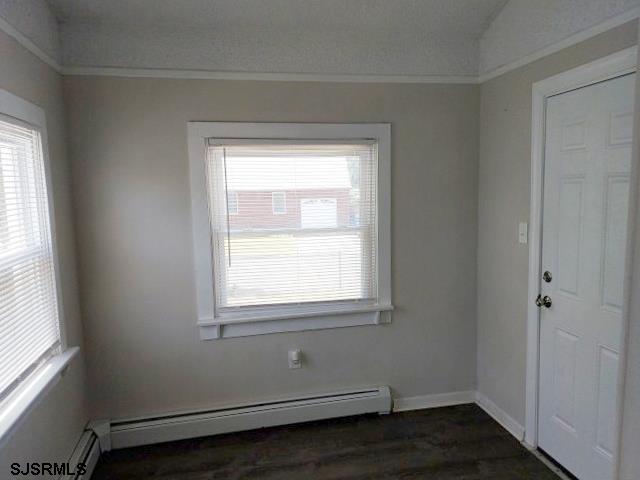 23 E Van Mar Ave