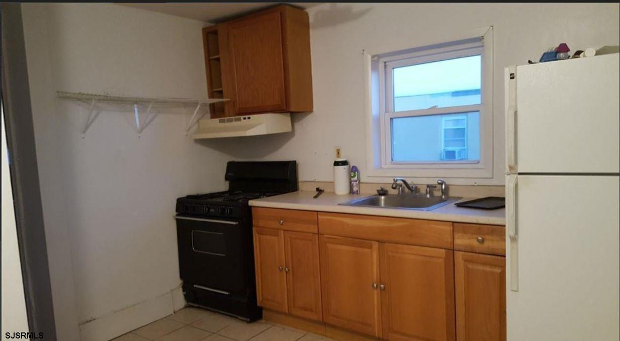 142 S Bellevue Ave