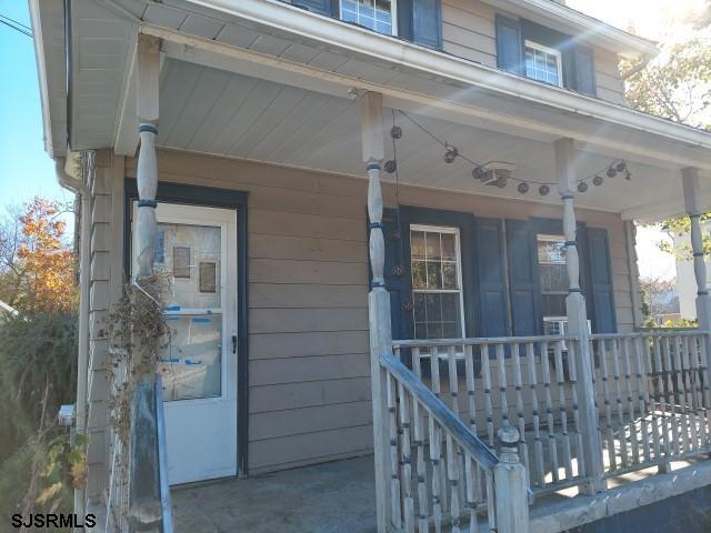520 Fairview Ave
