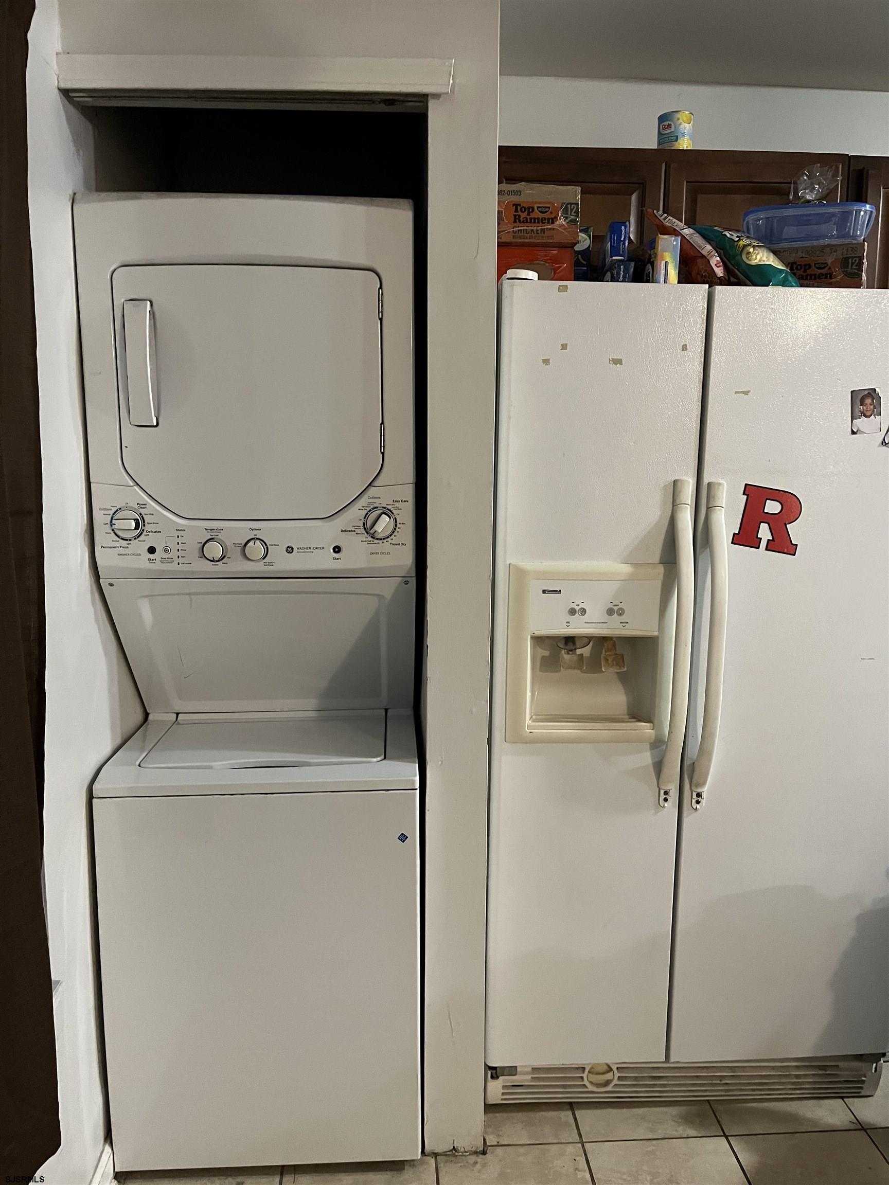3107 Woodlands Ave Unit: 5