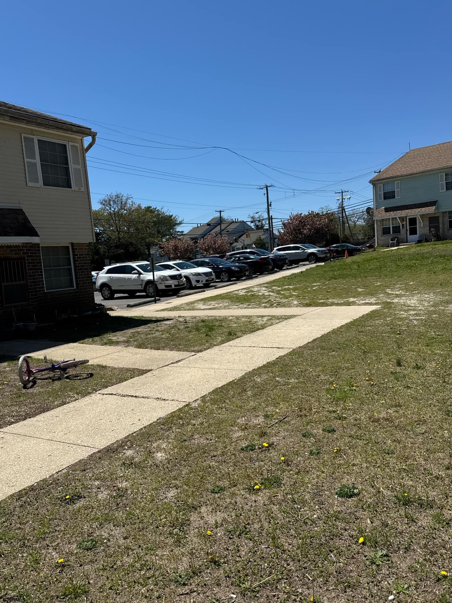 720 S New rd APT 2L