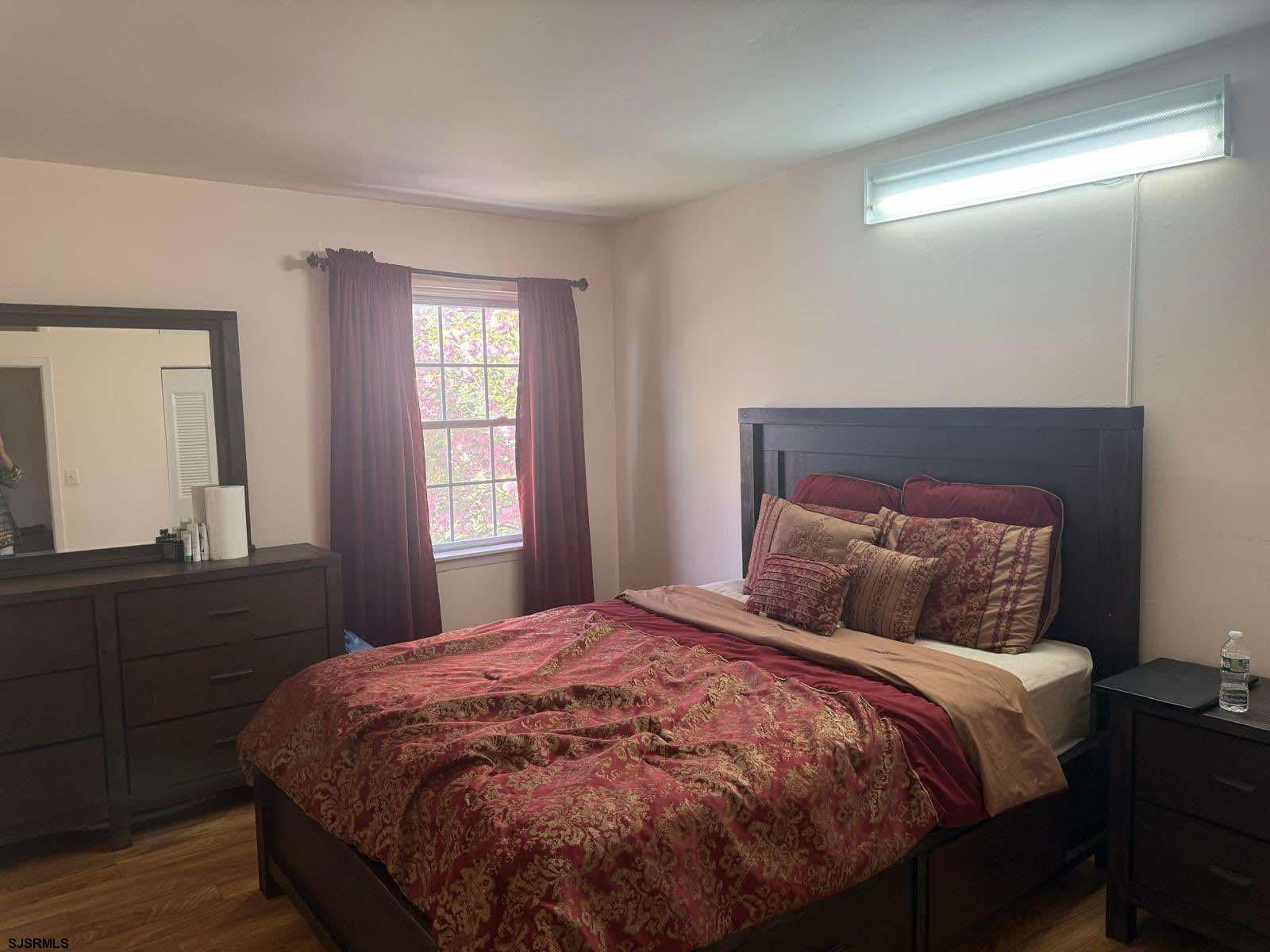 720 S New rd APT 2L