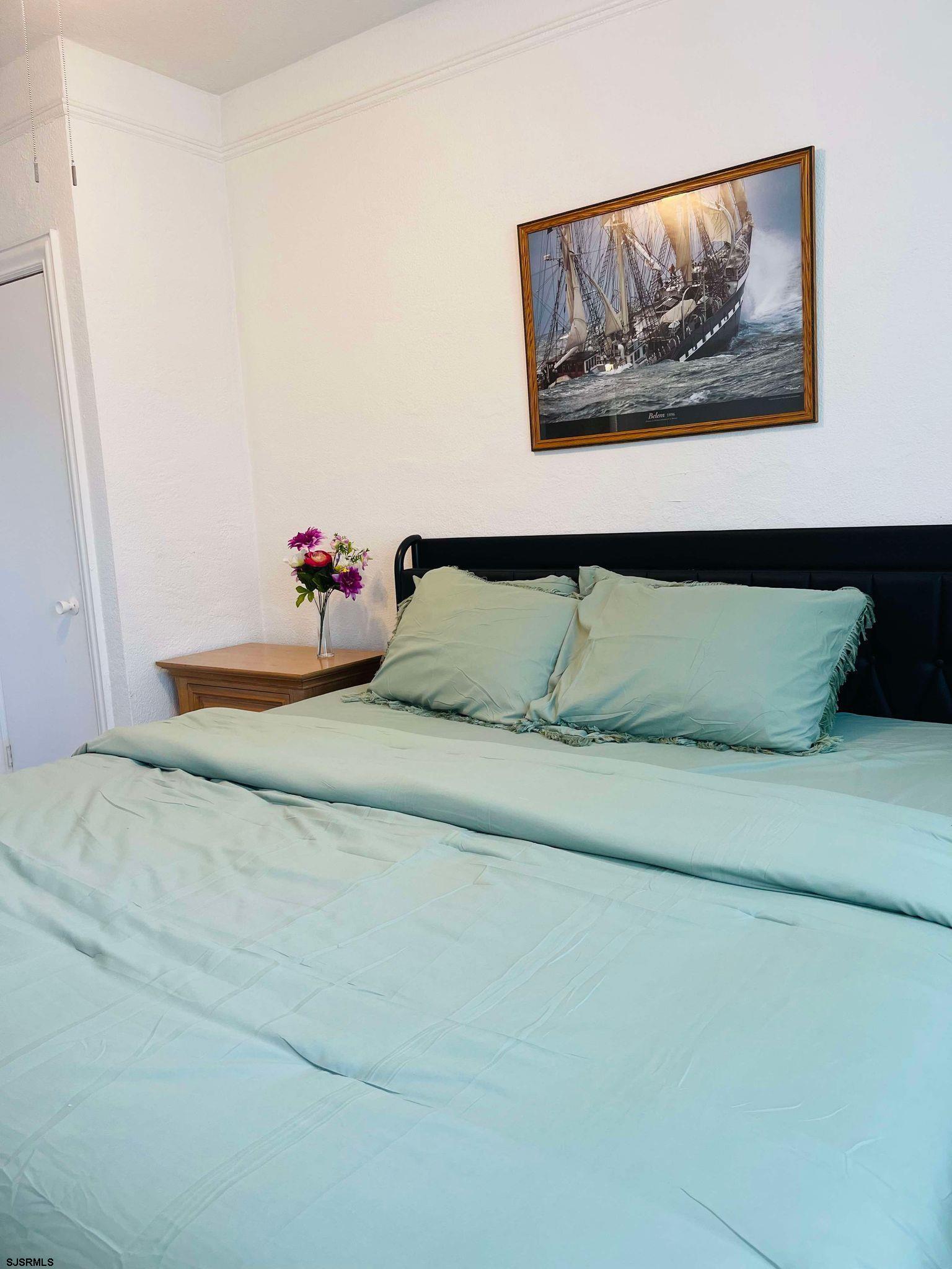 37 S Iowa Ave APT 2A