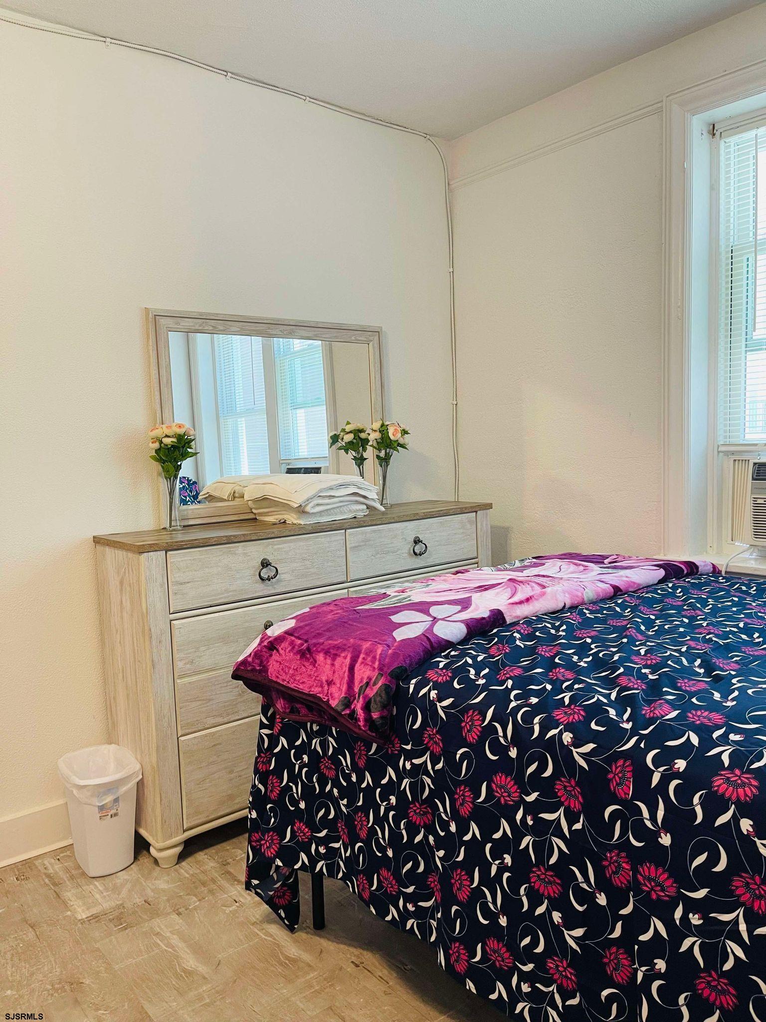 37 S Iowa Ave APT 2A