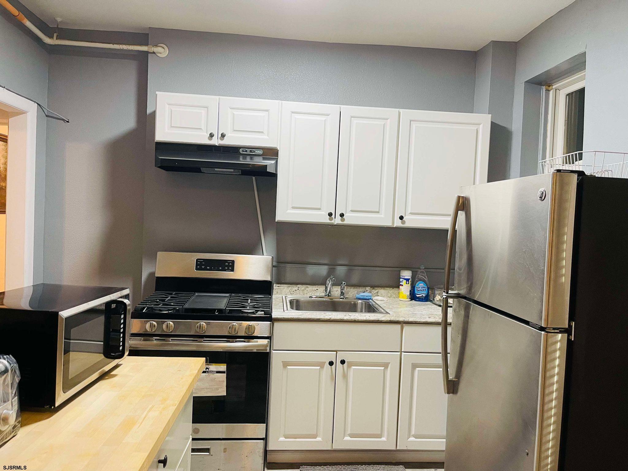 37 S Iowa Ave APT 2A