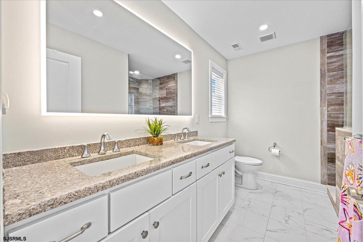 328 N Oxford Ave Ave