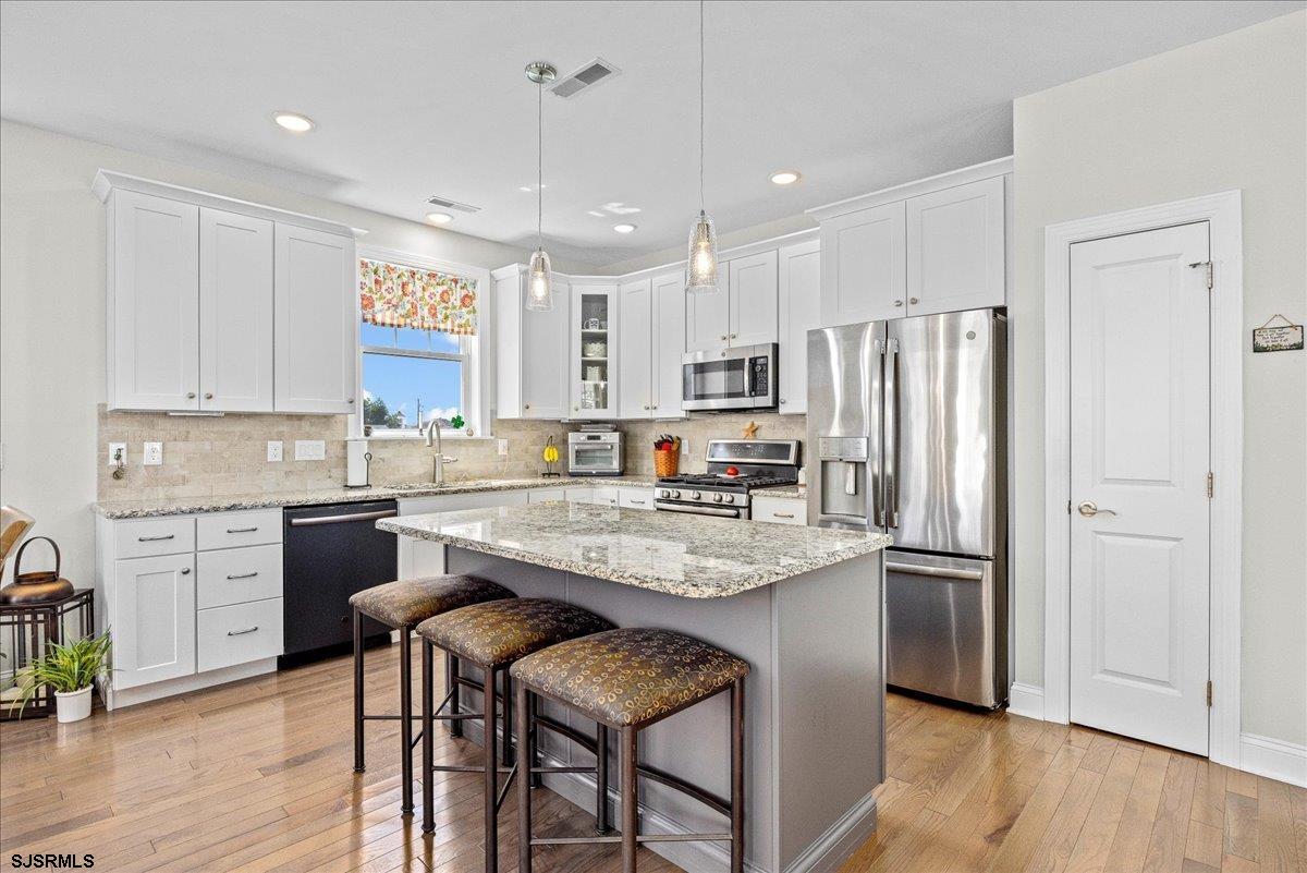 328 N Oxford Ave Ave