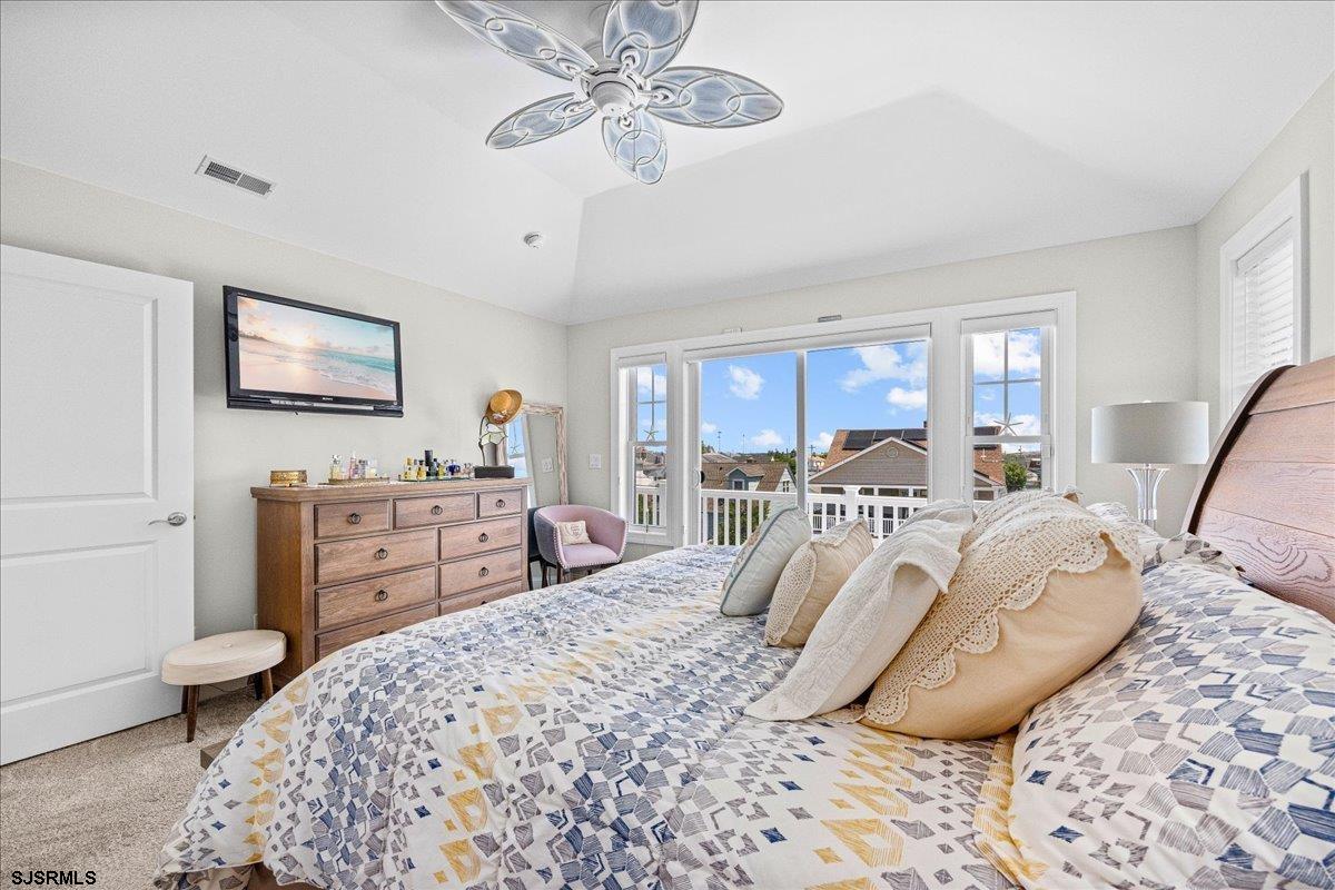 328 N Oxford Ave Ave