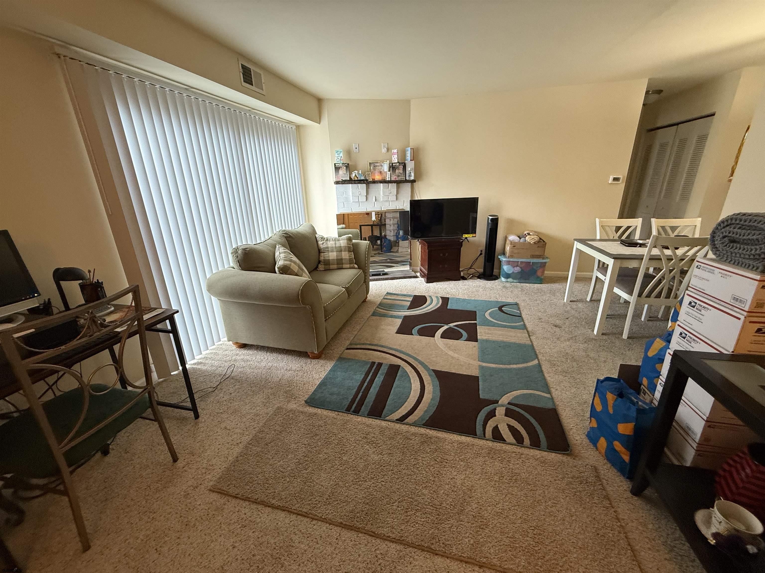 202 Pico Unit: 202