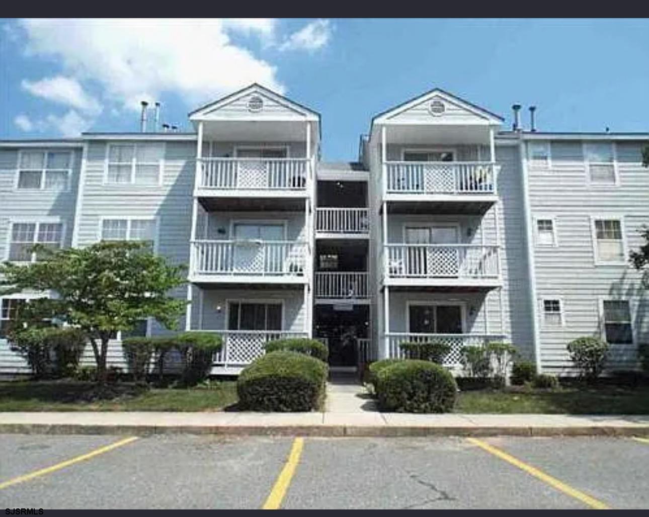 2 Oyster Bay Rd Unit: m
