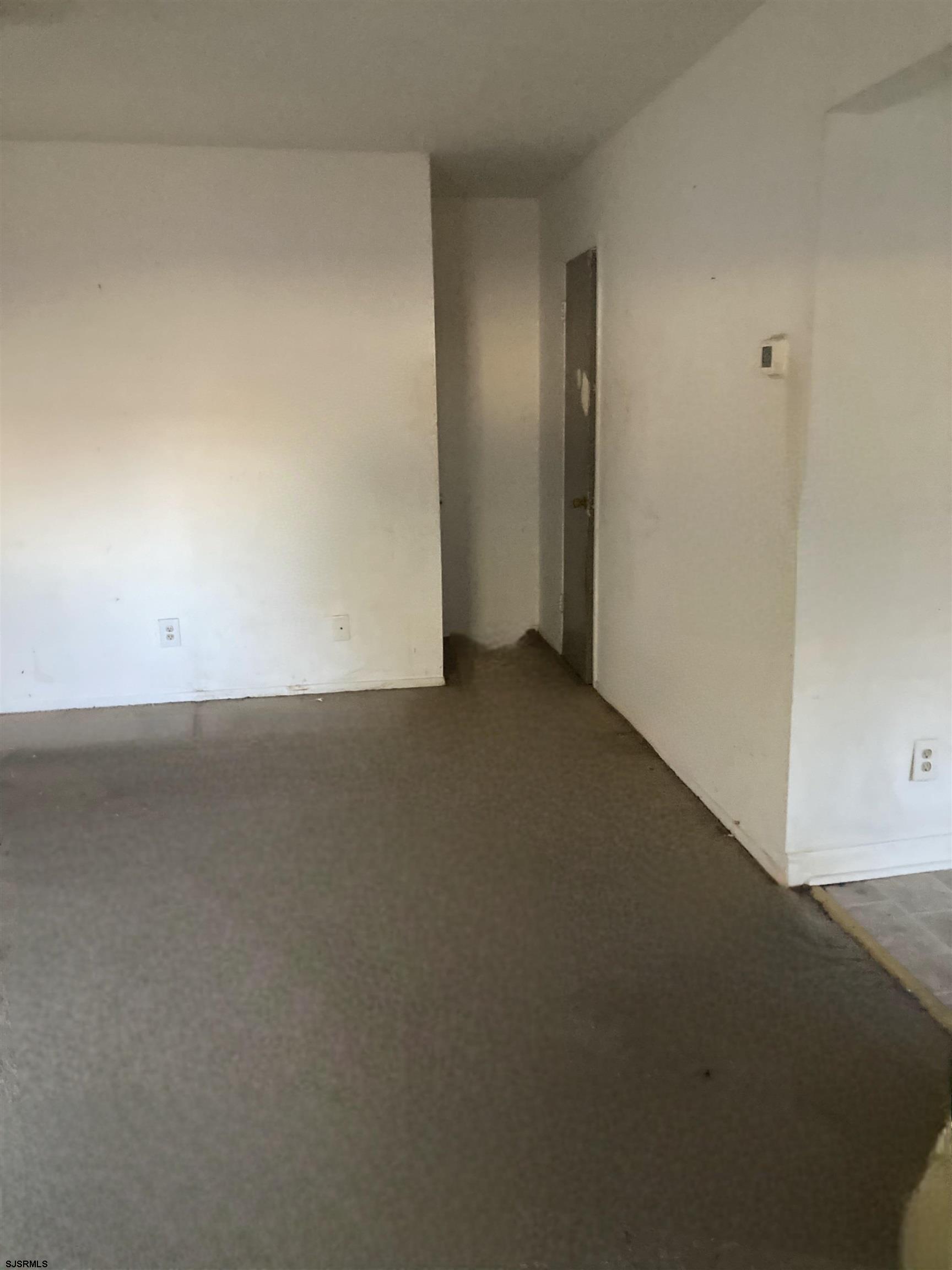 720 S New Rd Road Unit: 5B