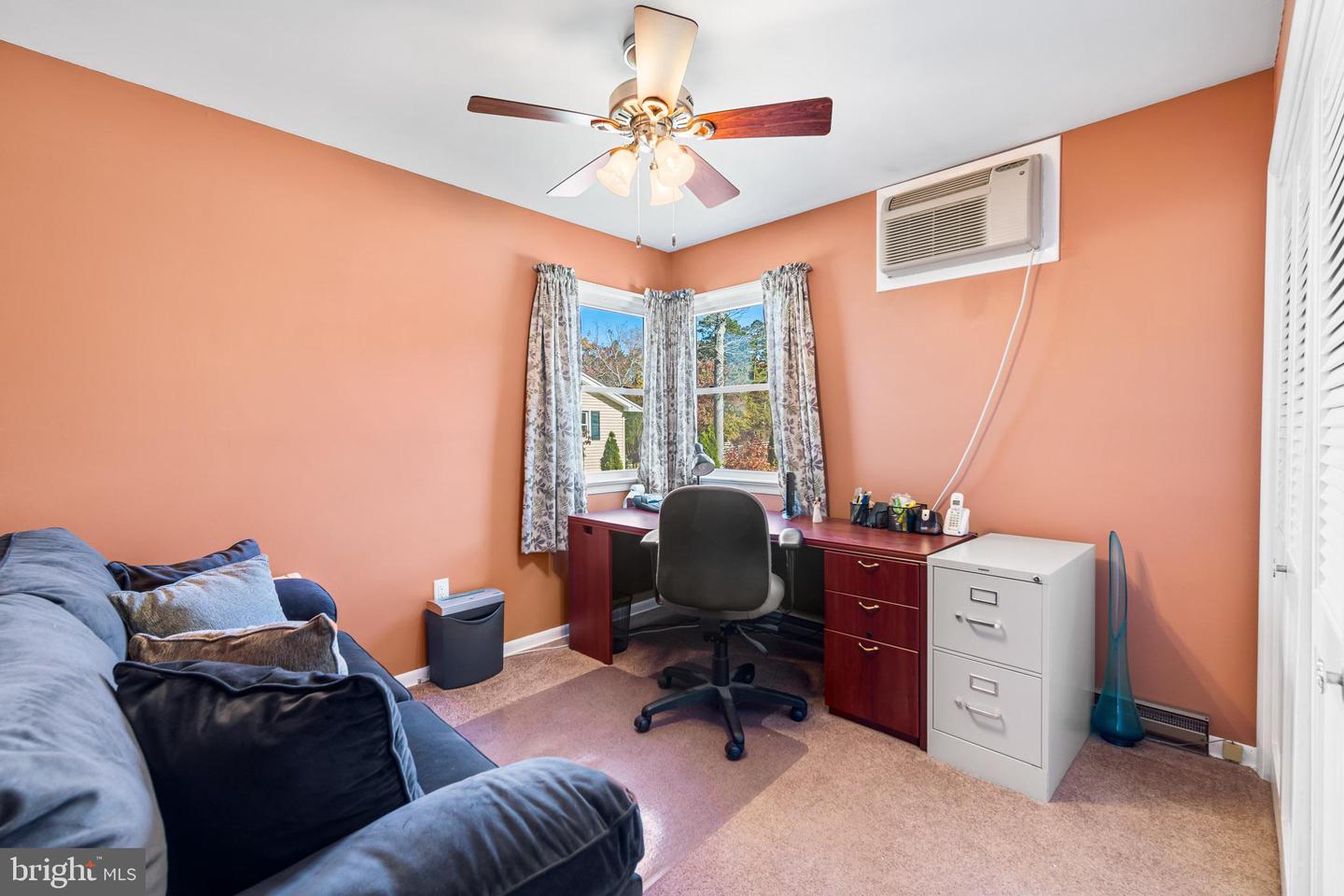 4559 Catawba Ave
