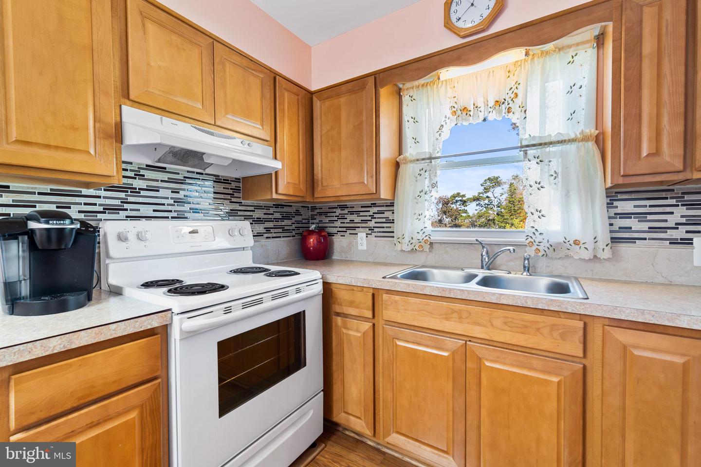 4559 Catawba Ave