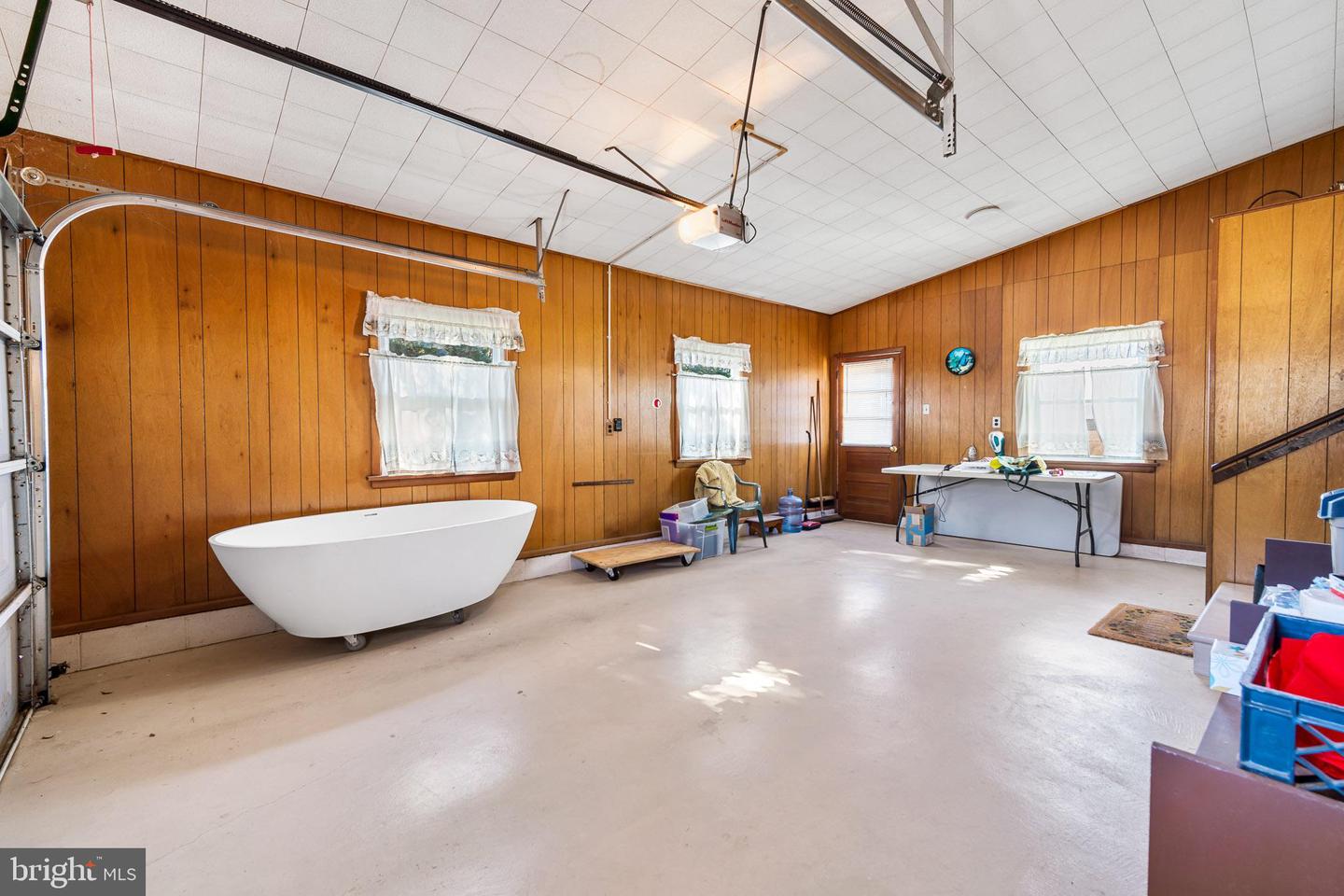 4559 Catawba Ave