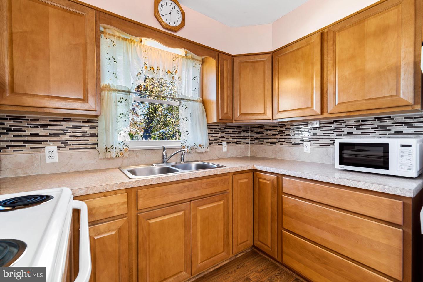 4559 Catawba Ave