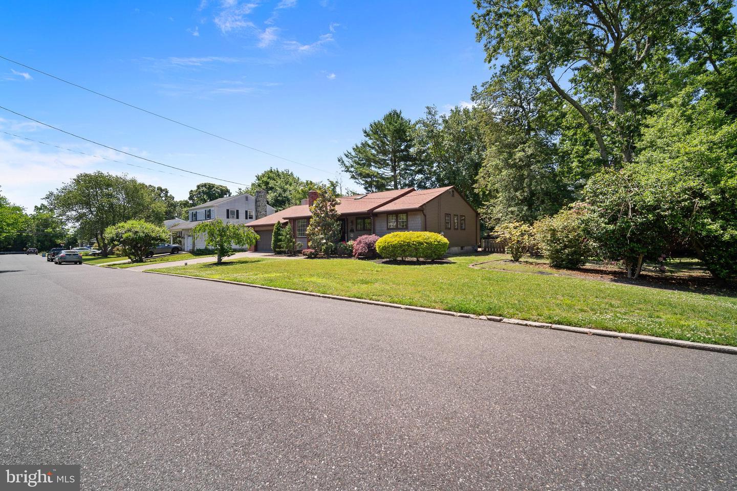 120 E Oakcrest Ave