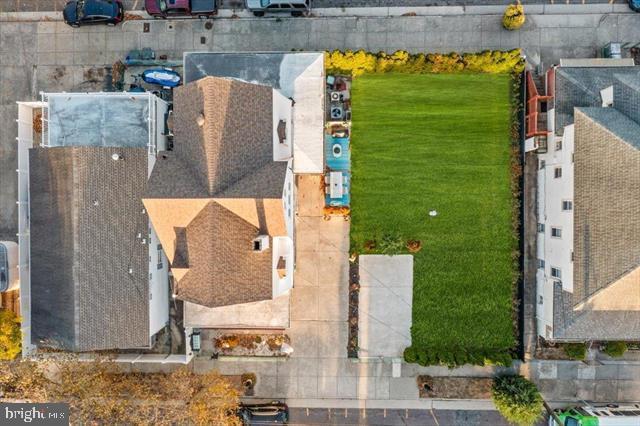 35 S Laclede Pl