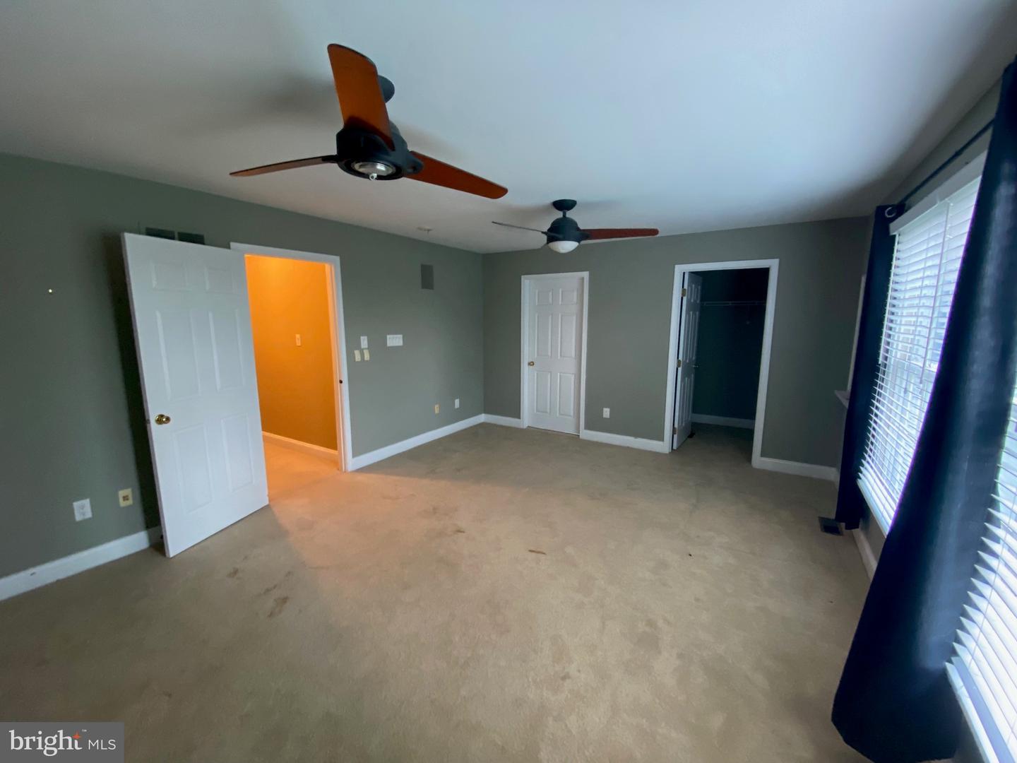 214 Country Club Dr