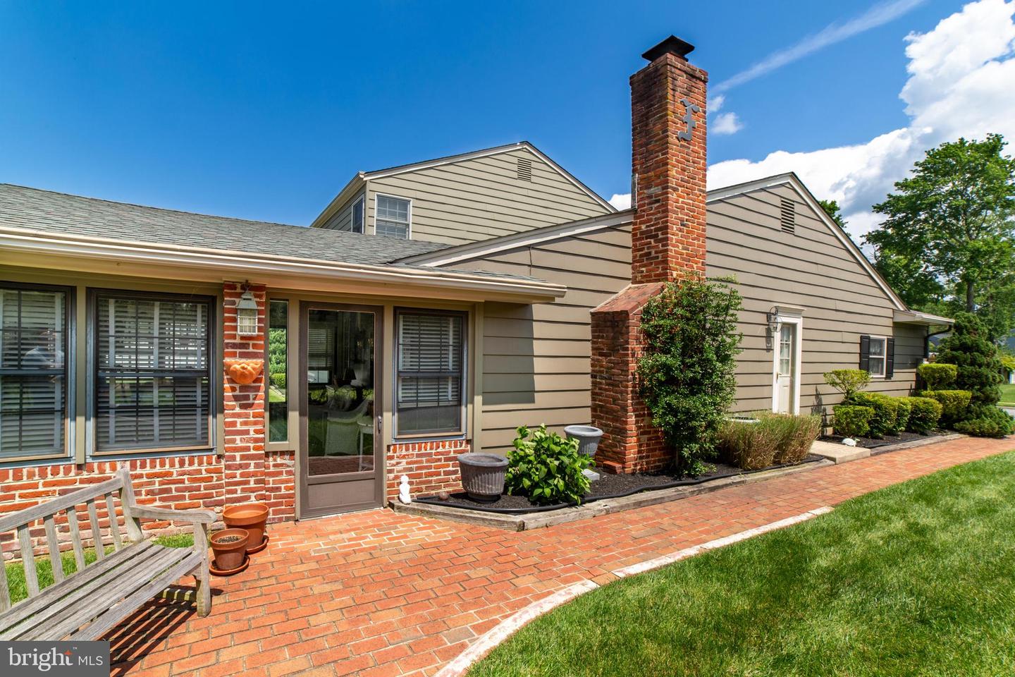 11 Kennibie Dr