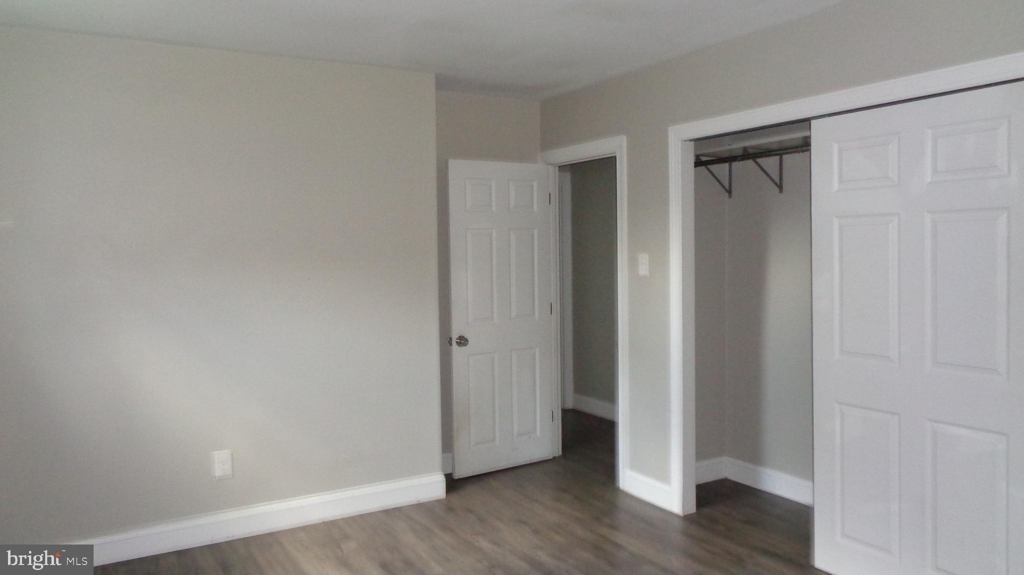 27 Sandal Ln