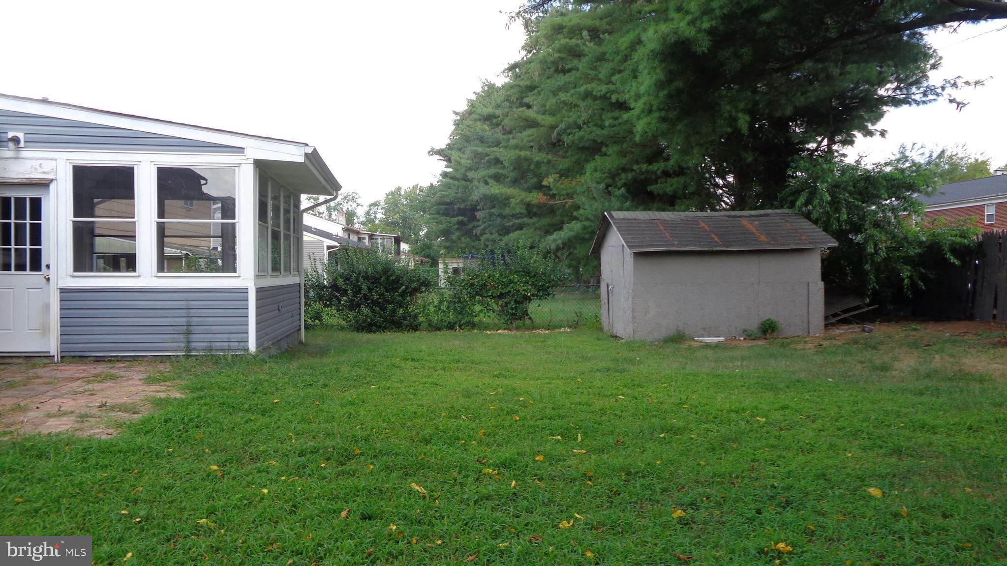 27 Sandal Ln