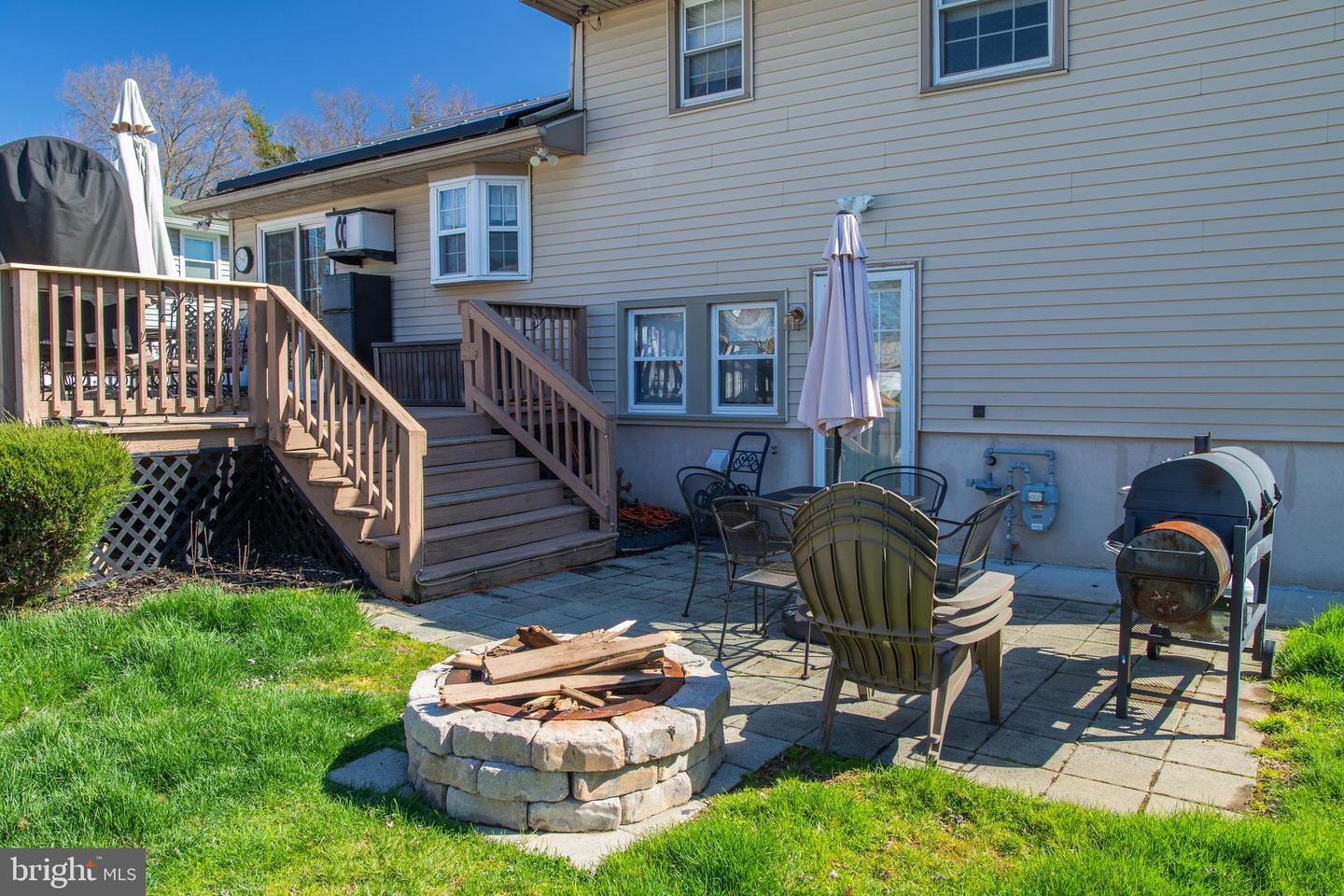 1009 Pinebrook Rd