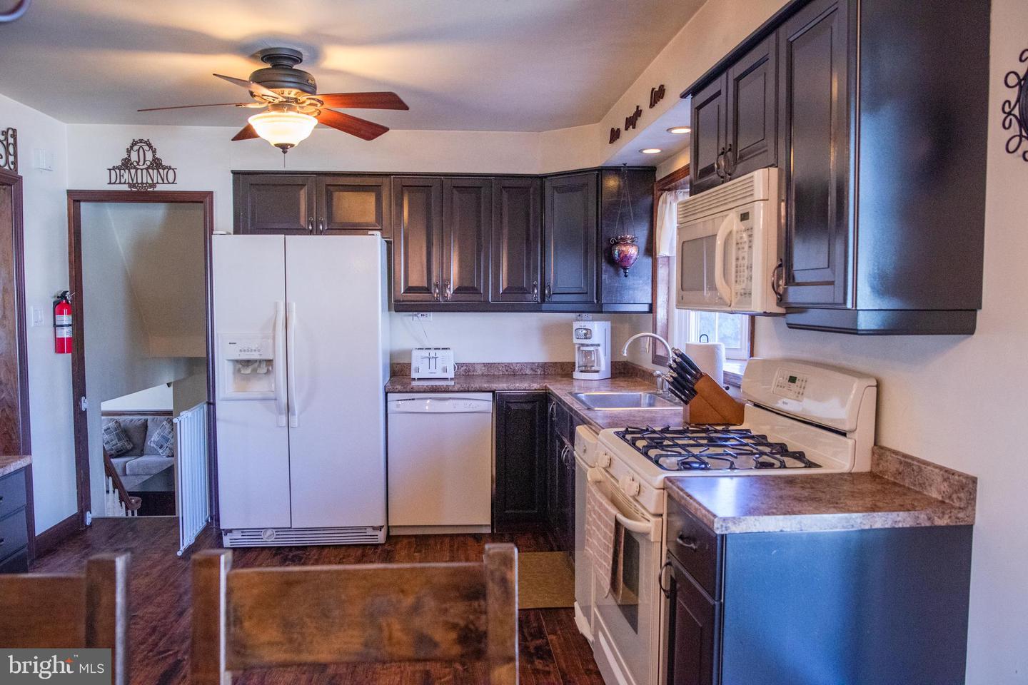 1009 Pinebrook Rd