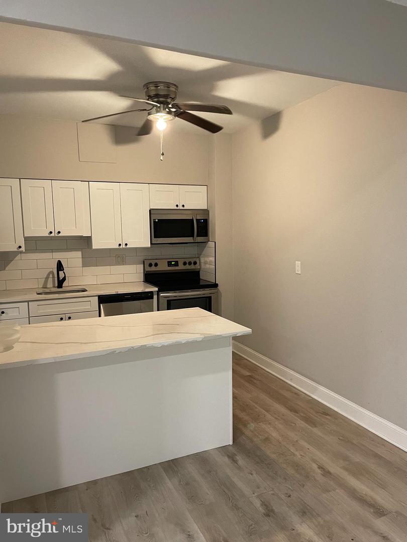 107 CHESTNUT PL #107