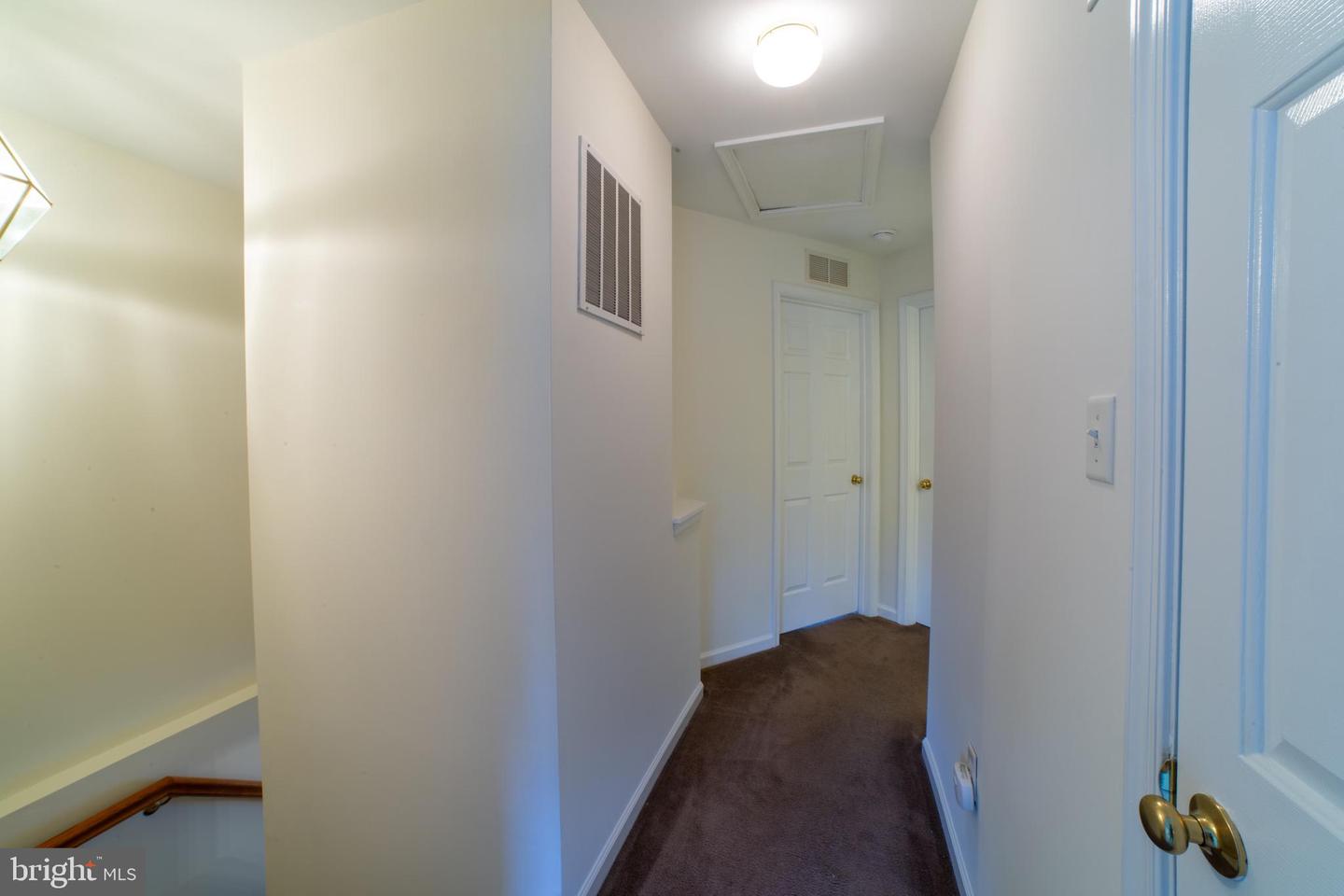 68 Colts Neck Dr