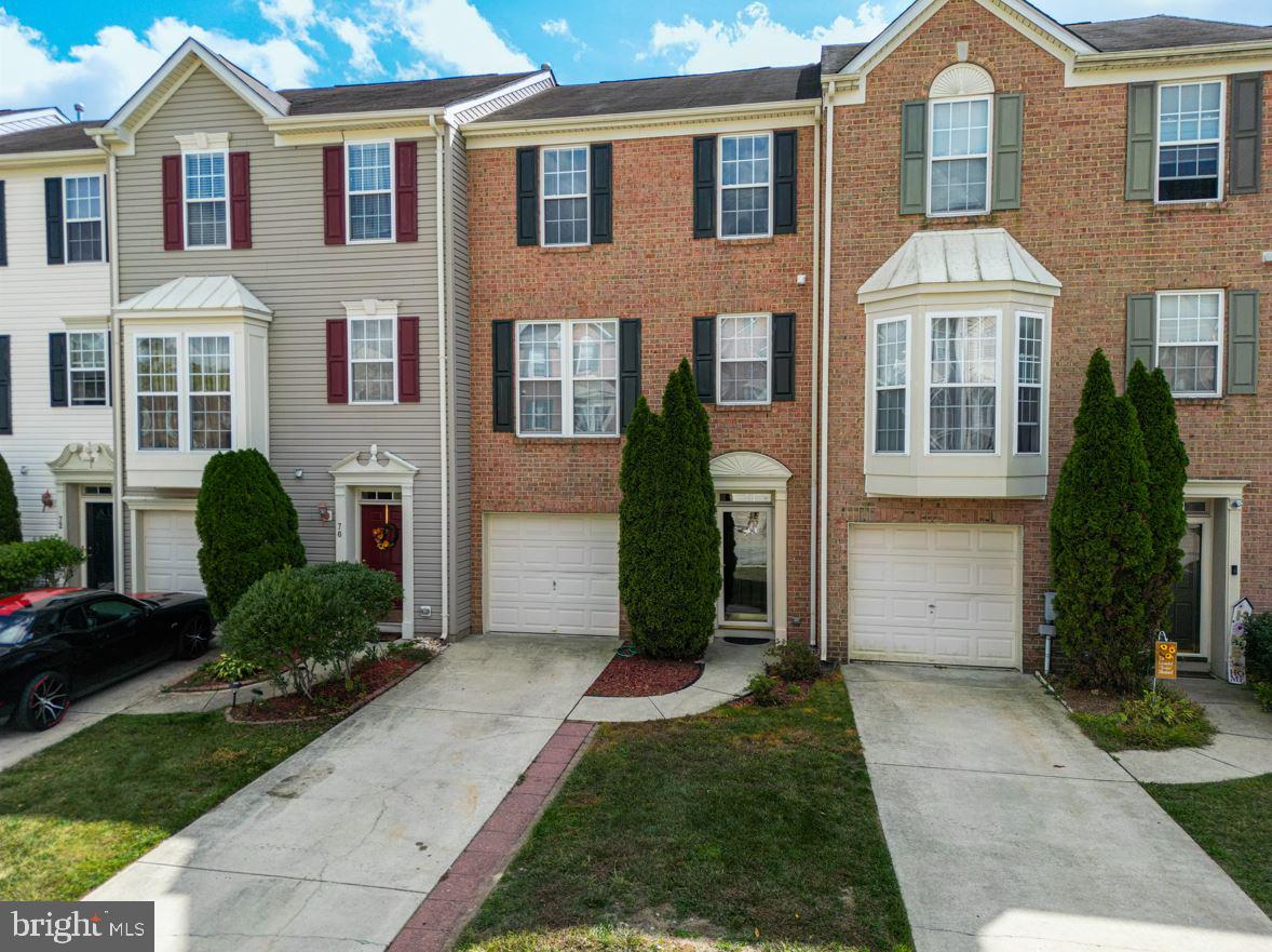 68 Colts Neck Dr