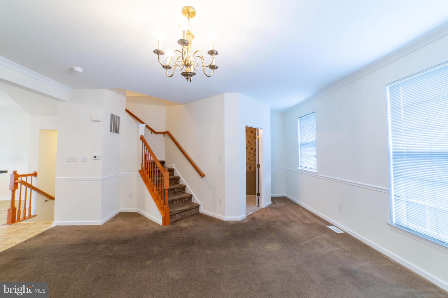 68 Colts Neck Dr