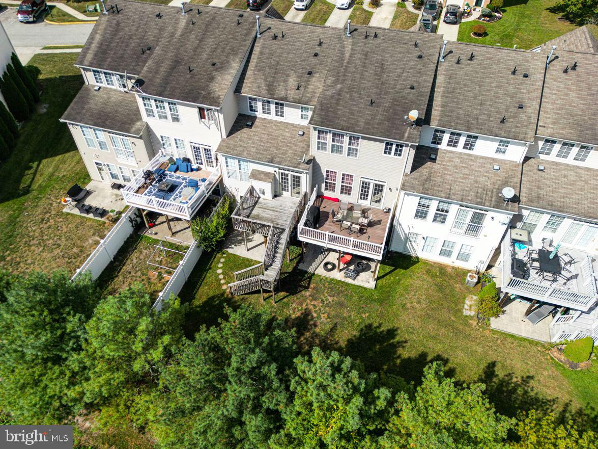 68 Colts Neck Dr