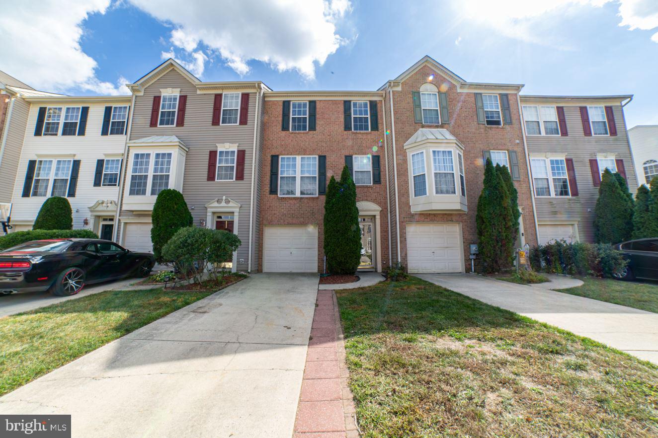 68 Colts Neck Dr