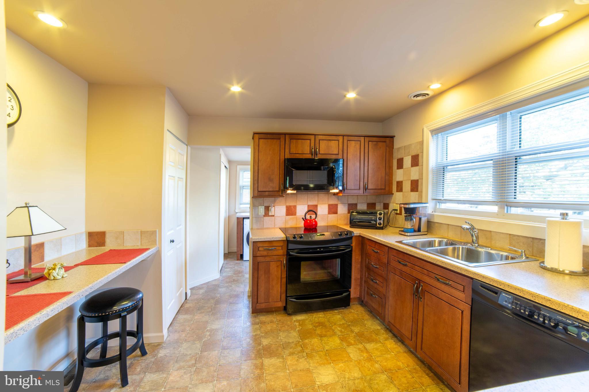 1800 S BURNT MILL ROAD