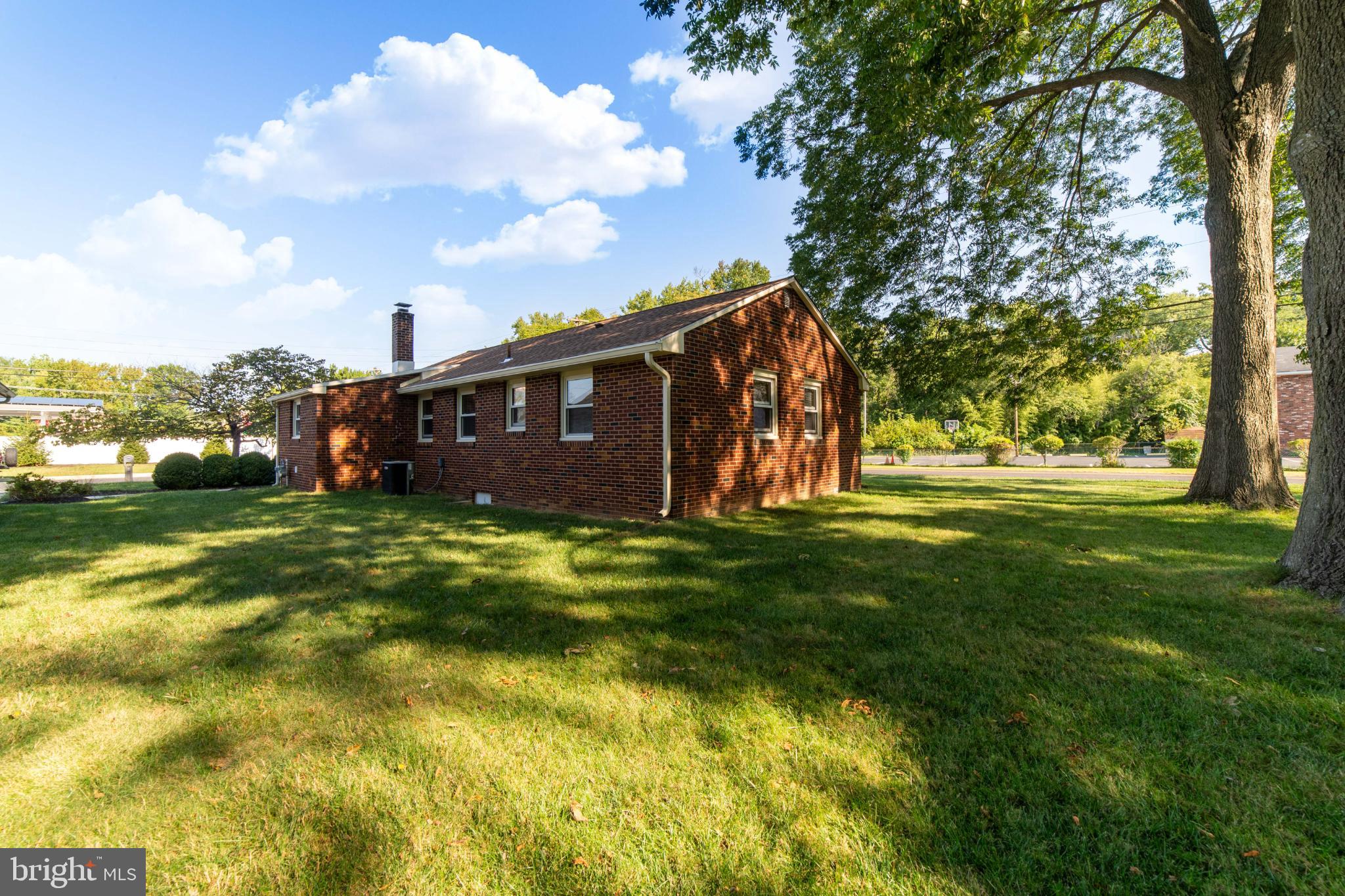 1800 S BURNT MILL ROAD