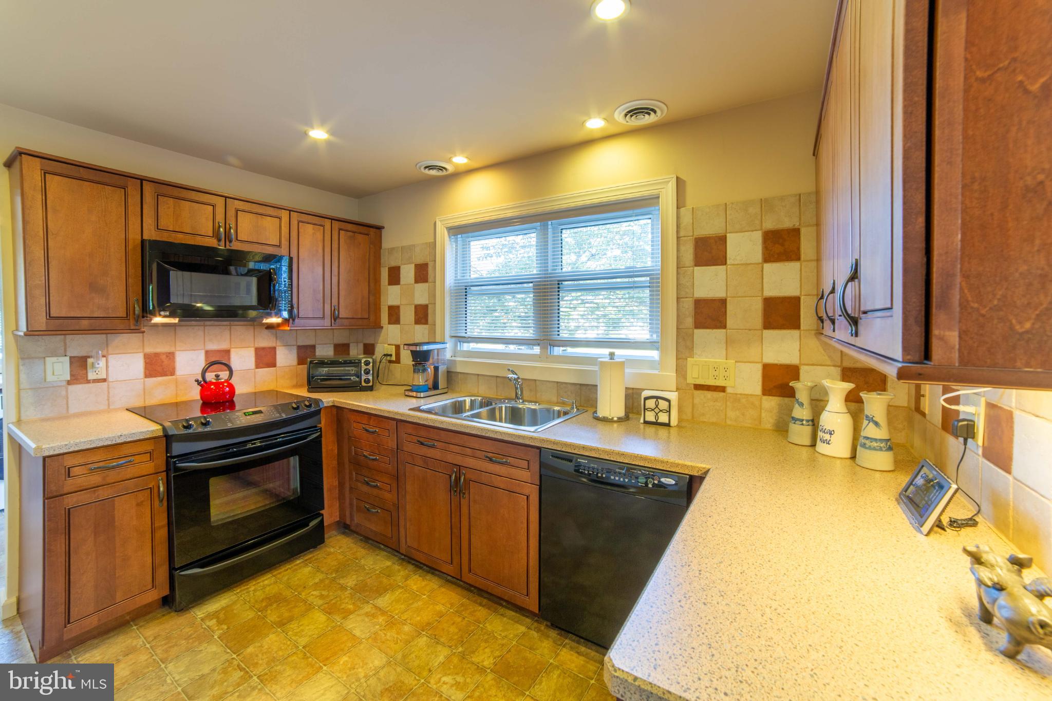 1800 S BURNT MILL ROAD