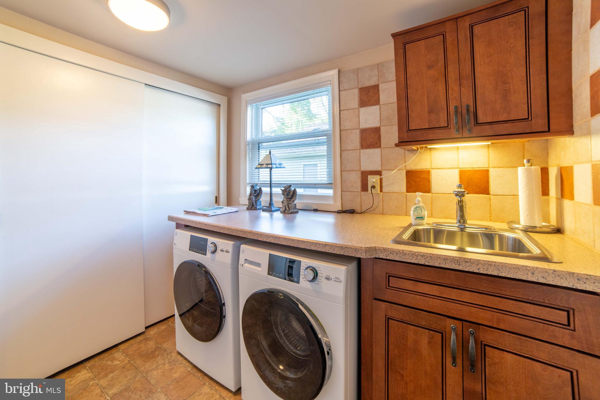 1800 S BURNT MILL ROAD